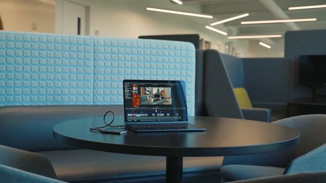 M2 MacBook Air 2022 Review - A Student's Perspective