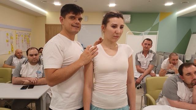 Болит шея и ухудшается зрение!? Работа с короткими и длинными разгибателями головы и шеи смотреть онлайн