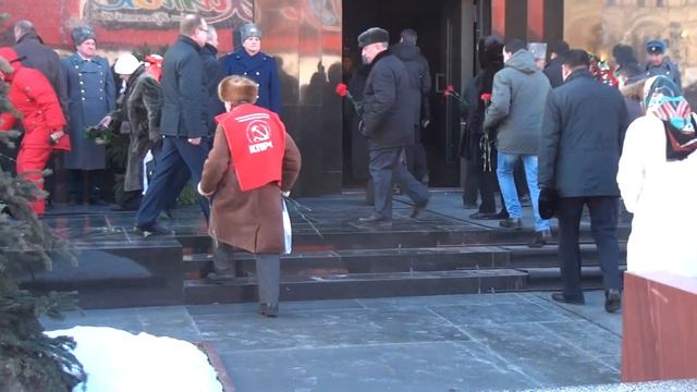 Возложение цветов к Мавзолею Ленина 21 января 2015 года смотреть онлайн