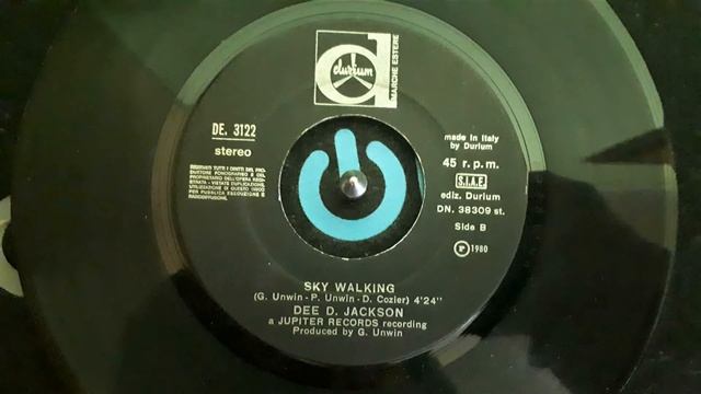 Dee D. Jackson – Sky Walking смотреть онлайн