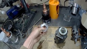 ямобур гидровращатель на мини технику .