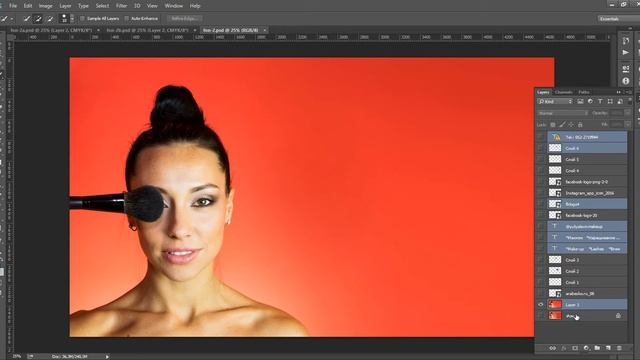 Меняем цвет фона в визитке Illustrator при помощи Photoshop. Выделение объектов с заменой цвета смотреть онлайн