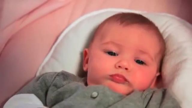 Red Castle Cloudzz - шезлонг для ребенка смотреть онлайн