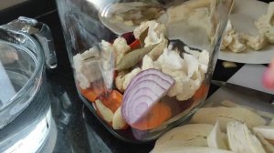 Простой рецепт: Ферментированные овощи для здоровья и вкуса