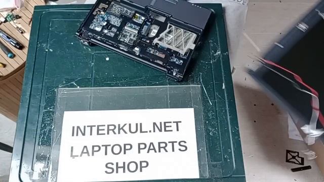 HP Compaq 2510p - disassembly replace LCD screen motherboard keyboard palmrest bottom case cooler. смотреть онлайн