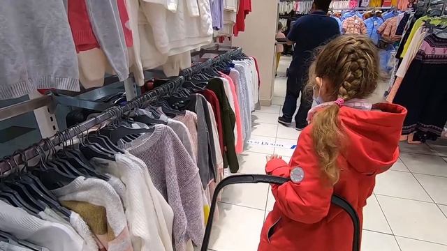 Шопинг в Анталии .Велосипедная прогулка по набережной отеля Sera.Новогодние каникулы -третья часть. смотреть онлайн