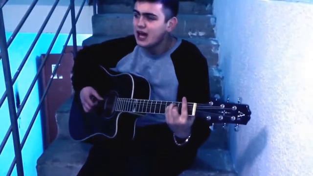Парень нереально спел "Твои карие глаза" смотреть онлайн