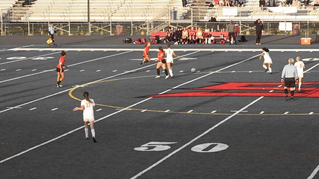 Airianna Fong scores 2nd goal in the game (Salem vs Granby) смотреть онлайн