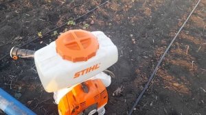 Бензиновый опыскиватель  Штиль SR450 обработка по листу
