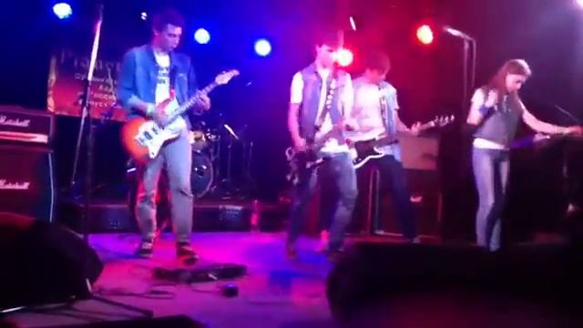 Set The Fire - American Idiot ( Green Day cover) смотреть онлайн