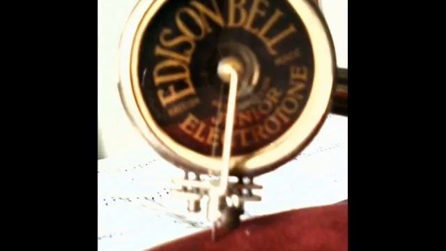 Rast & Gasser antique sewing machine 1900. смотреть онлайн
