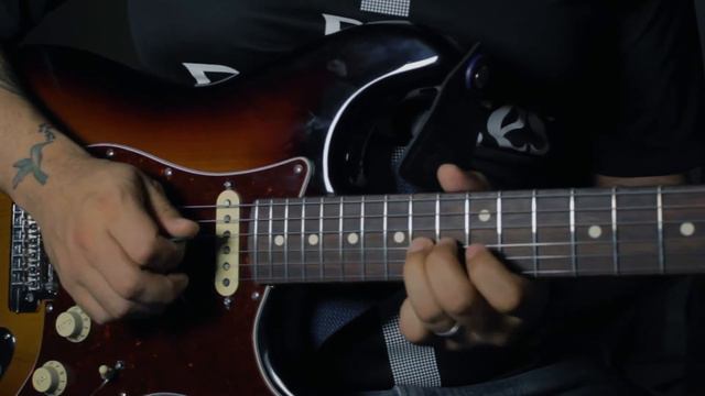 VsAudio Royal Flush + Fender Stratocaster American Pro II // César León смотреть онлайн