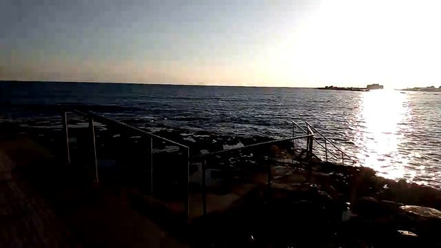 Море в Кипре смотреть онлайн