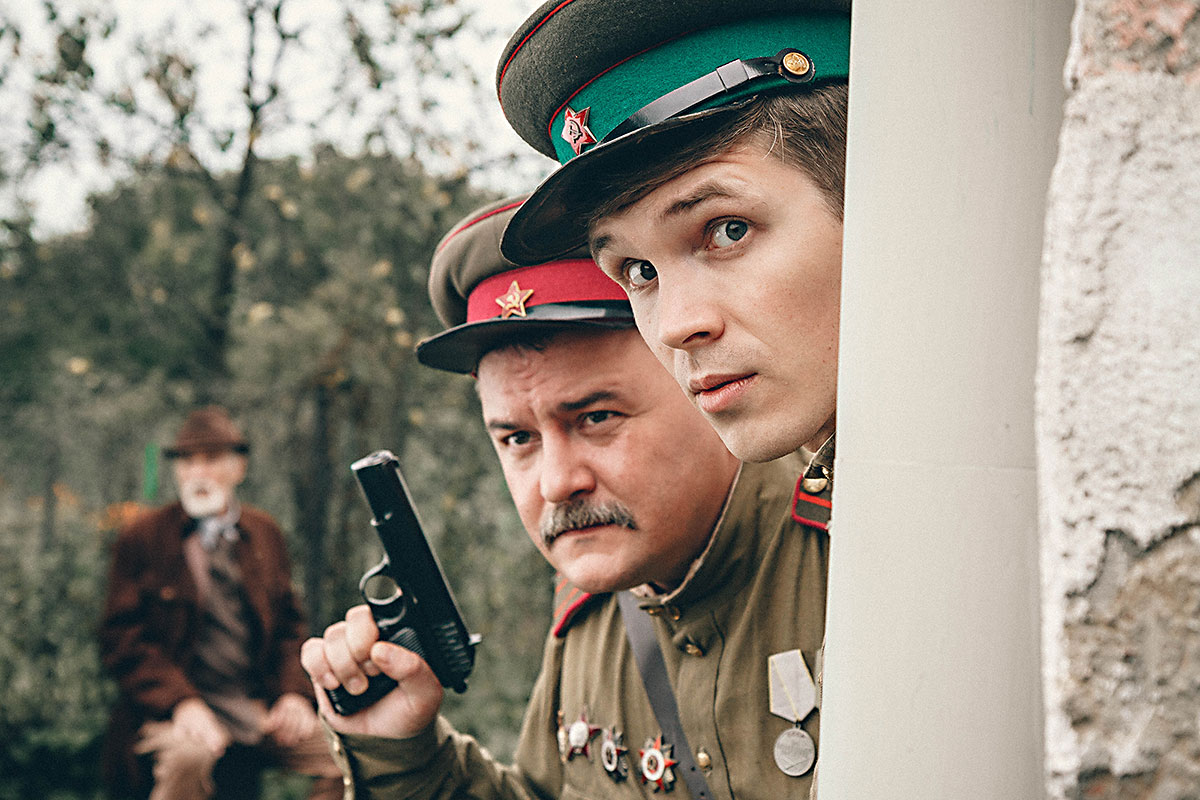 Короткометражный фильм. ЦИРКАЧ Группа советских разведчиков натыкается на карательную экспедицию. смотреть онлайн