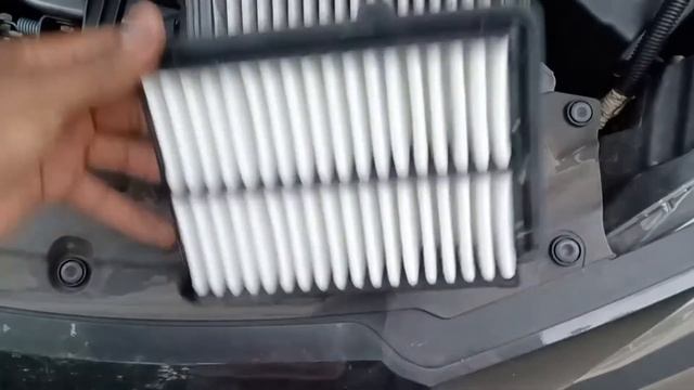 Honda HRV Engine Air Filter Replacement