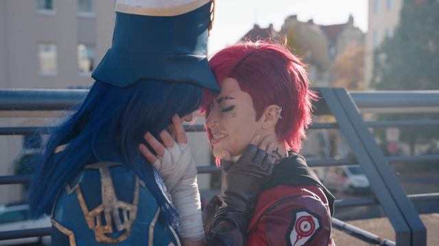 Caitlyn & Vi - A Cinematic Cosplay Love Letter (Arcane) смотреть онлайн