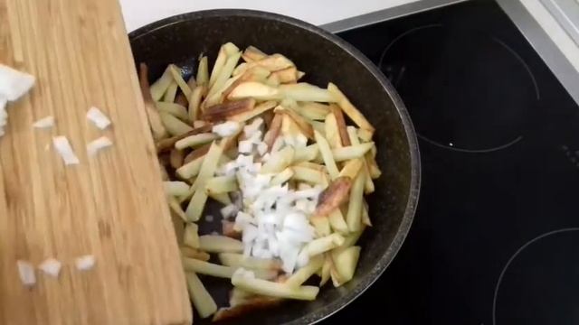 Пельмени с жареной картошкой! смотреть онлайн