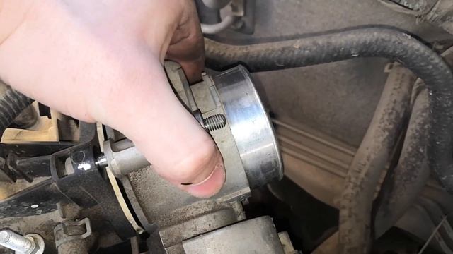 Веста1.8 робот. Сделал профилактику дроссельной заслонки смотреть онлайн