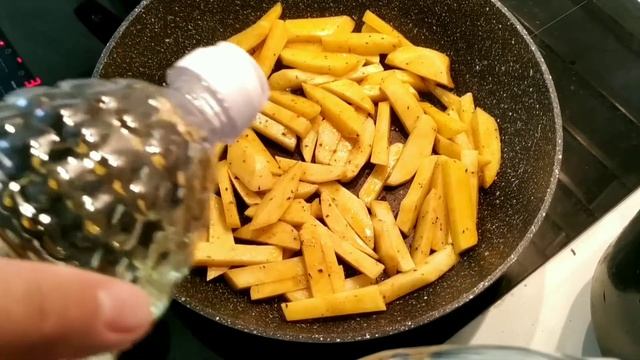 картошка с яйцами в приправах смотреть онлайн