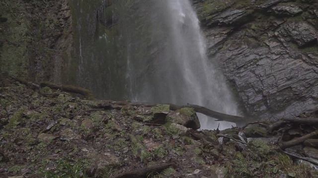 Водопад Хрустальный. смотреть онлайн