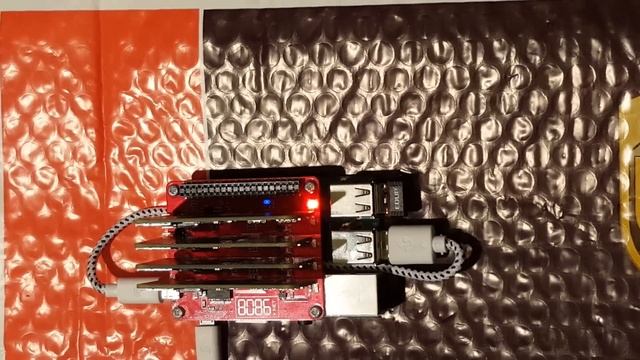 Cluster Hat for Raspberry Pi Zeros (Overview) смотреть онлайн