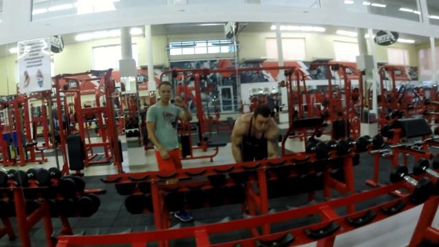 ПЯТИГОРСК.КАЧАЛКА.ГОНКИ.ДРУЗЬЯ смотреть онлайн