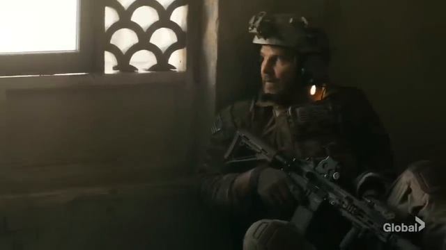 Seal Tam "Pinned Down" смотреть онлайн