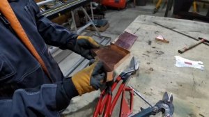 Как правильно соединить отливы на углу 90 градусов_ Угловое соединение отливов на фальц