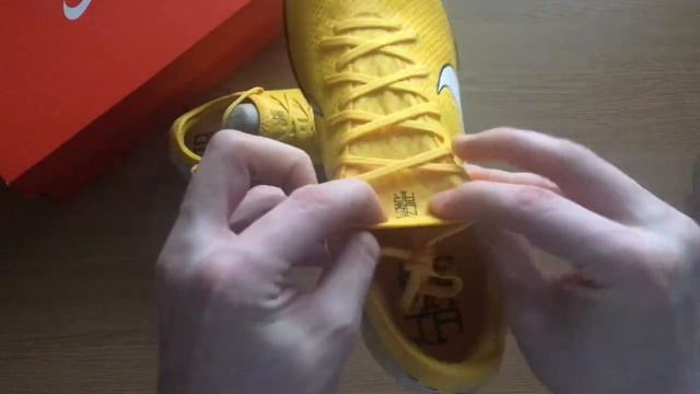 Футзалки Mercurial Vapor NJR смотреть онлайн