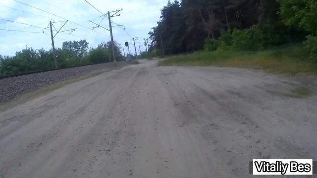 Kugoo G2 Pro покатушки в лесу на грунтовке и на бездорожье.