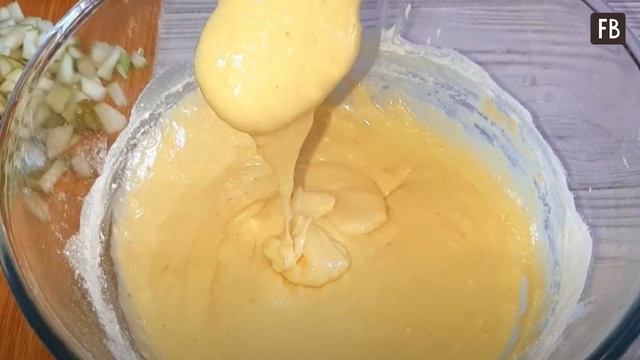 Пирог "Радость садовника" мне нравится из-за сочной начинки. Делюсь рецептом смотреть онлайн