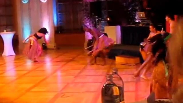 Aktivton Eventagentur präsentiert: Samba/Capoeira Show смотреть онлайн
