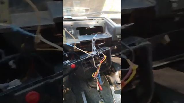 Обычный ремонт Российского автопрома? смотреть онлайн