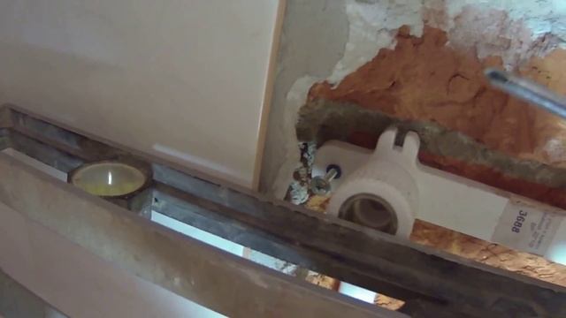 10). Начало ремонта в ванной комнате смотреть онлайн