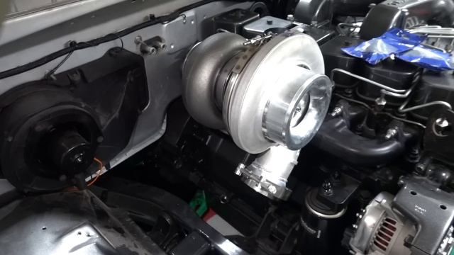 Building a Compound Turbo Kit with WESTEN CHAMPLIN!!! He LOVES the 12V Cummins D100!!! смотреть онлайн
