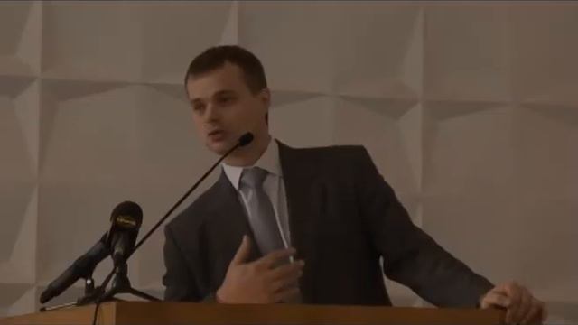 Провокации в сессионном зале и прямо на улице смотреть онлайн