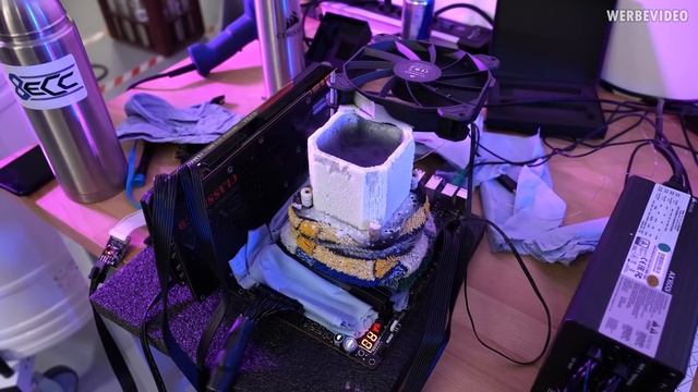 I Love This Benchmark! Breaking the Record in the 20 year old 3DMark смотреть онлайн