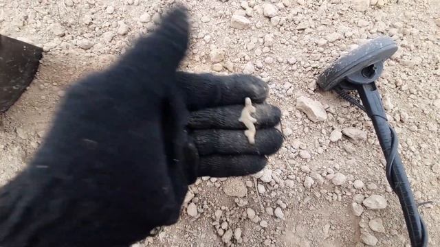 Устали шурфить и поехали на поле... смотреть онлайн