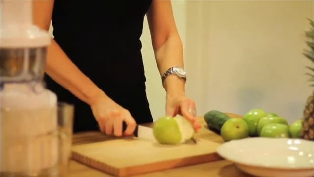 Biochef Silent Juicer смотреть онлайн