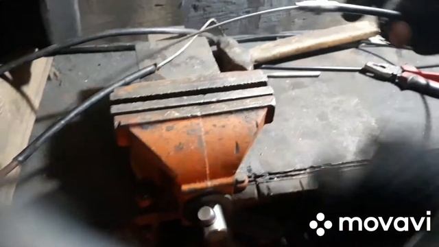 Укорачиваем тросик сцепления МБ Кутаиси Супер 610 смотреть онлайн