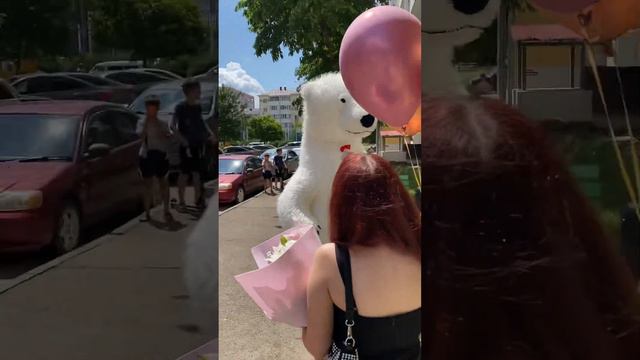 Кто встретил Именниницу?😄 Это видео в топе Тик тока🤩Смотрим до конца👌🏻 #рекомендации смотреть онлайн