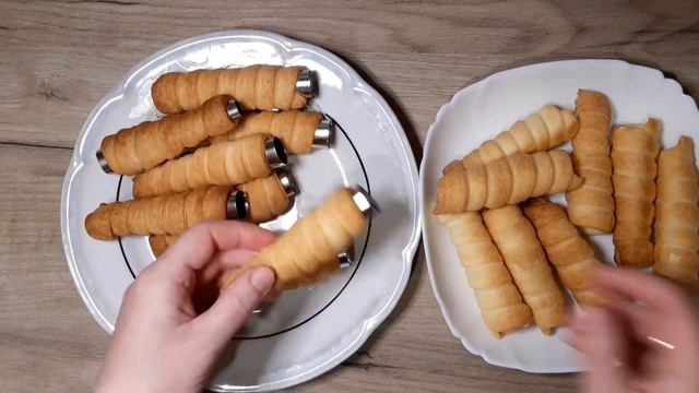 ТРУБОЧКИ із слойоного тіста зі ЗГУЩОНКОЮ!!! СМАК з ДИТИНСТВА!!! СМАЧНО та ЛЕГКО!!! смотреть онлайн