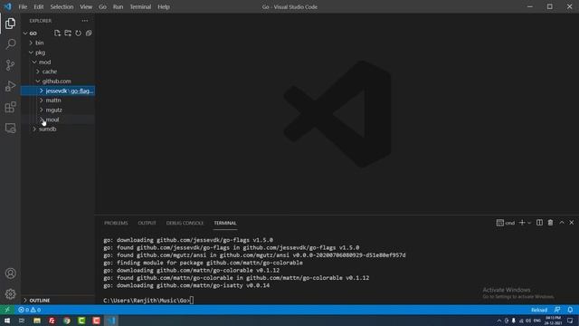 Golang Program to Generate Colorful Merry Christmas Tree Using ASCII Characters смотреть онлайн
