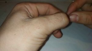 Как привязать один или два крючка на поплавочную удочку