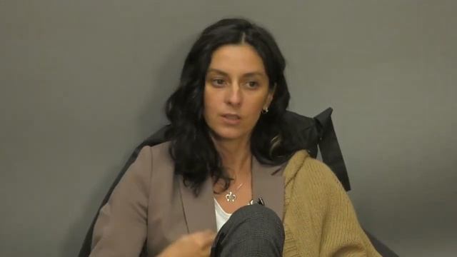 Комплимент / Похвала. Как реагировать? смотреть онлайн