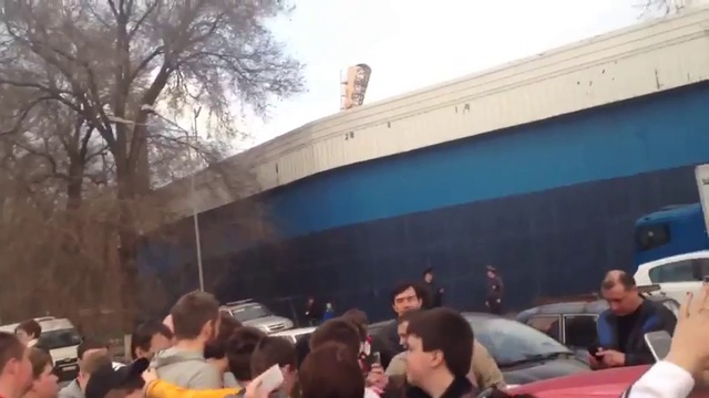 Встреча болельщиков Спартака и Плетикоса смотреть онлайн