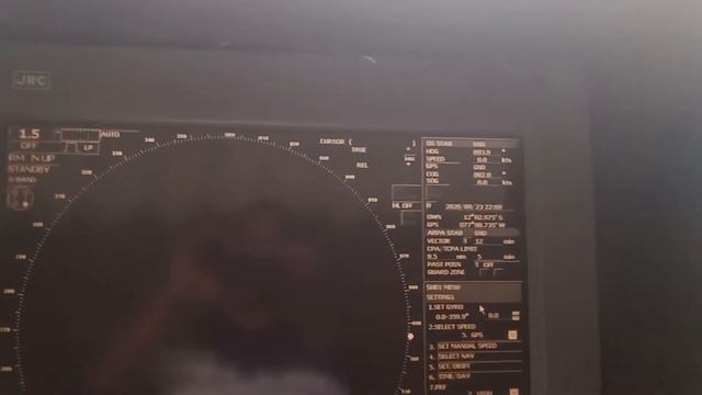 Do you know how to synchronize all Gyro repeaters on bridge??? смотреть онлайн