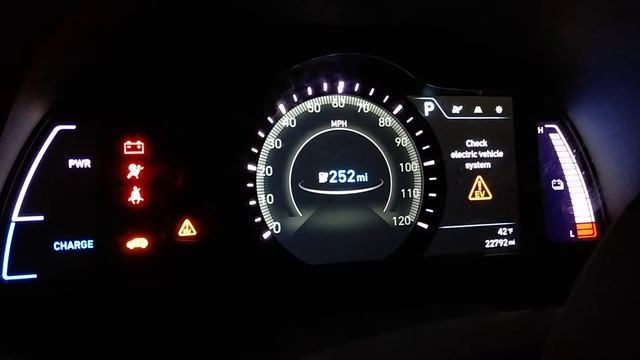 Hyundai Kona EV 2019 - Check EV System смотреть онлайн