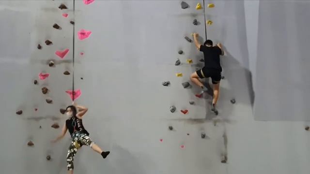 Каникулы! Идём в развлекательный центр. Пандориум. Крым