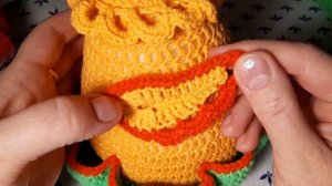 Часть 3 // Вяжем вместе Пасхальную курочку. Подробный мастер класс.